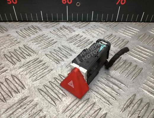 Кнопка аварийной сигнализации Volkswagen Touran I (1T) 2003-2006  Volkswagen Touran Touran I (1T) 2003-2006
