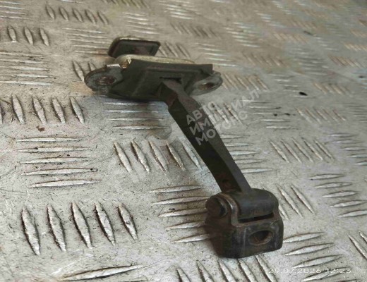 Ограничитель открывания двери Skoda Octavia A5 (1Z) 2004-2008  Skoda Octavia Octavia A5 (1Z) 2004-2008