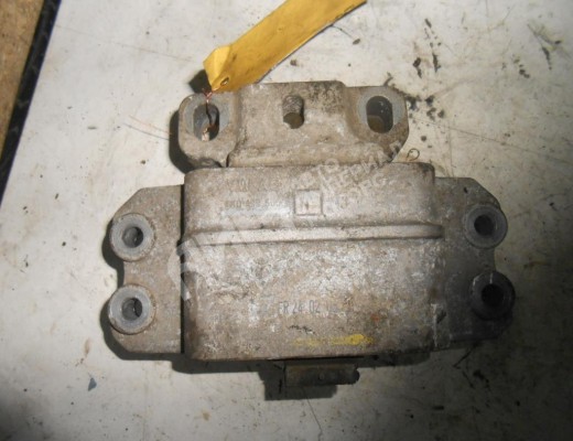 Подушка крепления двигателя Volkswagen Touran I (1T) 2003-2006  Volkswagen Touran Touran I (1T) 2003-2006