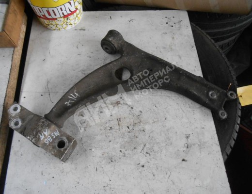 Рычаг передний правый Volkswagen Passat B6 (3C) 2005-2010  Volkswagen Passat Passat B6 (3C) 2005-2010