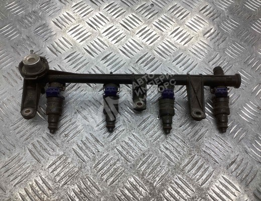 Форсунка Renault Scenic I (JA) 1996-1999  Renault Scenic Scenic I (JA) 1996-1999