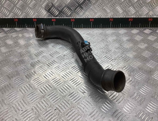Патрубок интеркулера Volvo S40 I (VS) 1995-2000  Volvo S40 S40 I (VS) 1995-2000