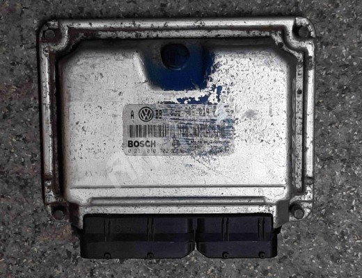 Блок управления двигателем Volkswagen Golf IV (1J) 1997-2004  Volkswagen Golf Golf IV (1J) 1997-2004