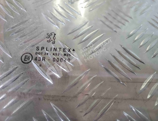 Стекло двери передней правой Peugeot 406 1995-2004  Peugeot 406 406 1995-2004