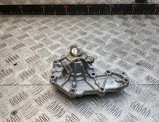 Помпа Renault Megane I 1995-2002  Renault Megane Megane I 1995-2002