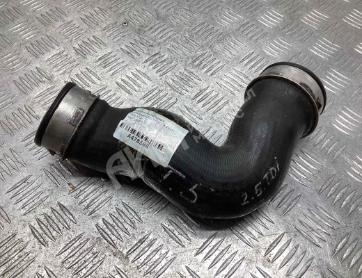 Патрубок интеркулера Volkswagen Transporter T5 (7H) 2003-2015  Volkswagen Transporter Transporter T5 (7H) 2003-2015