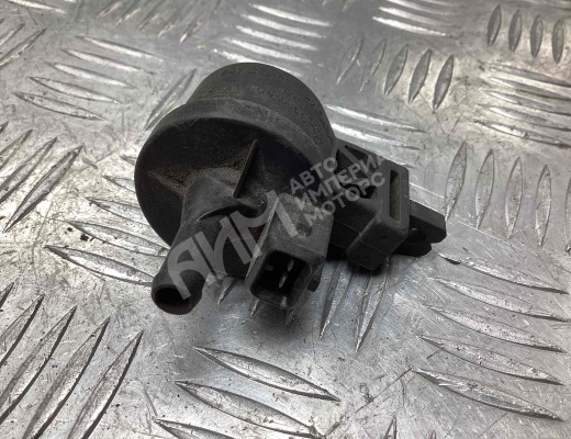 Клапан вентиляции топливного бака Volkswagen Polo IV (9N) 2001-2005  Volkswagen Polo Polo IV (9N) 2001-2005