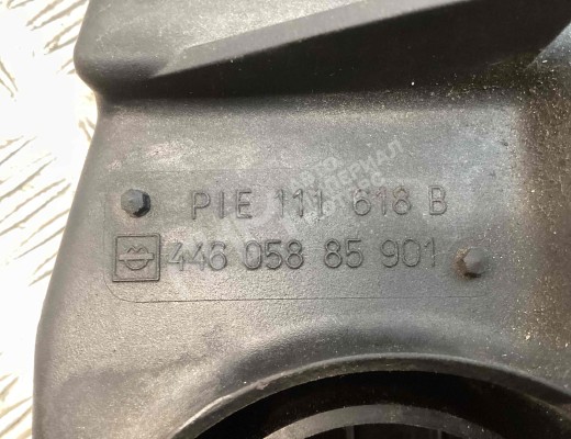 Корпус воздушного фильтра Renault Megane I 1995-2002  Renault Megane Megane I 1995-2002