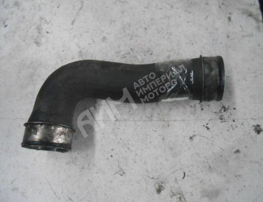 Патрубок интеркулера Volkswagen Touran I (1T) 2003-2006  Volkswagen Touran Touran I (1T) 2003-2006