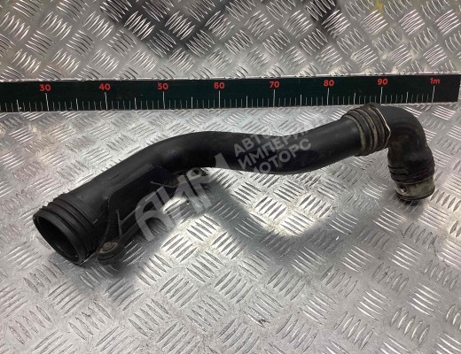 Патрубок интеркулера Skoda Octavia A4 Tour (1U) 1996-2010  Skoda Octavia Octavia A4 Tour (1U) 1996-2010