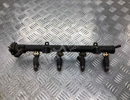 Форсунка Volkswagen Polo III (6N/6K) 1994-2002  Volkswagen Polo Polo III (6N/6K) 1994-2002