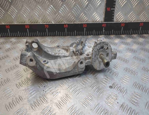Кронштейн генератора Peugeot 407 2004-2010  Peugeot 407 407 2004-2010