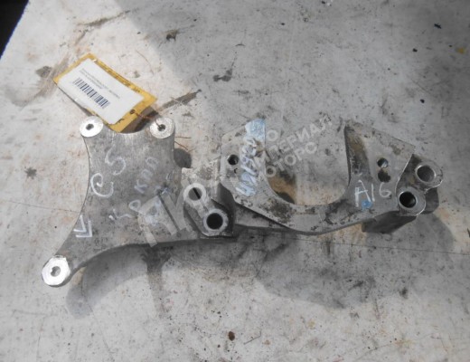 Кронштейн КПП Citroen C5 I 2004-2008 рестайлинг  Citroen C5 C5 I 2004-2008 рестайлинг