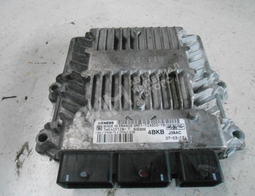 Блок управления двигателем Ford Focus II 2005-2008  Ford Focus Focus II 2005-2008