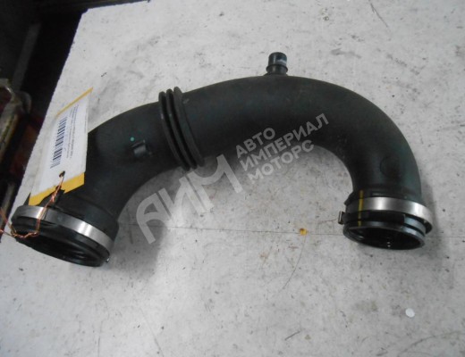 Патрубок воздушного фильтра Renault Megane I 1995-2002  Renault Megane Megane I 1995-2002