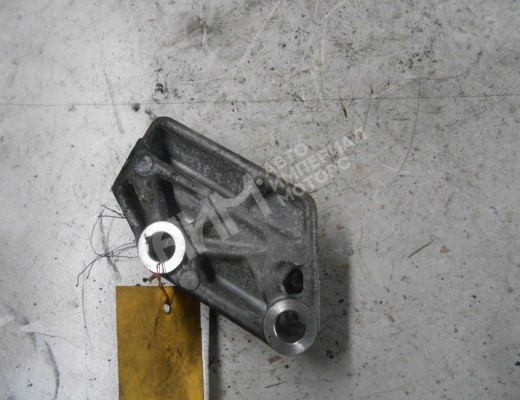 Кронштейн генератора Audi A6 C5 (4B) 1997-2001  Audi A6 A6 C5 (4B) 1997-2001