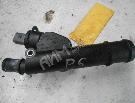 Фланец (тройник) системы охлаждения Volkswagen Passat B6 (3C) 2005-2010  Volkswagen Passat Passat B6 (3C) 2005-2010