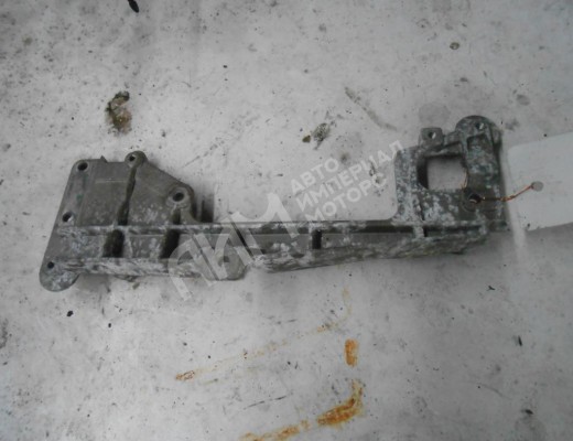 Кронштейн Volkswagen Passat B6 (3C) 2005-2010  Volkswagen Passat Passat B6 (3C) 2005-2010