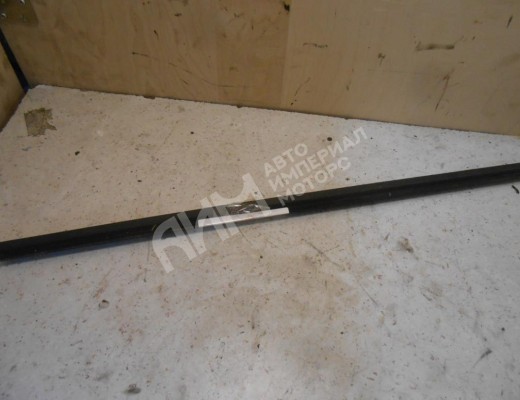 Молдинг стекла двери задней левой наружный Ford Focus I 2001-2005 рестайлинг  Ford Focus Focus I 2001-2005 рестайлинг