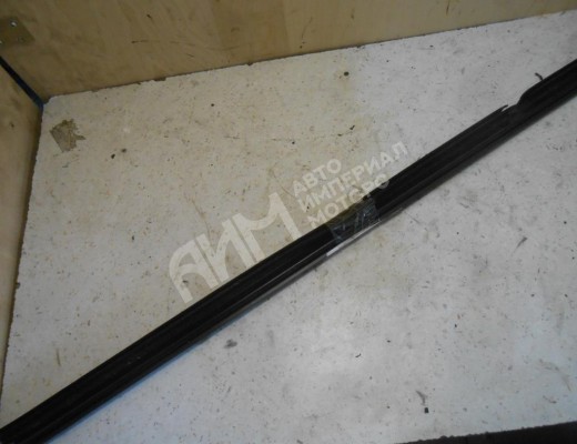 Уплотнитель двери задней правой Volkswagen Passat B6 (3C) 2005-2010  Volkswagen Passat Passat B6 (3C) 2005-2010