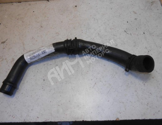 Патрубок интеркулера Volkswagen Polo III (6N/6K) 1994-2002  Volkswagen Polo Polo III (6N/6K) 1994-2002