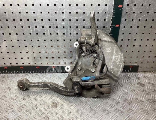 Ступица передняя левая BMW 5-Series (E60/61) 2003-2007  BMW 5-Series 5-Series (E60/61) 2003-2007