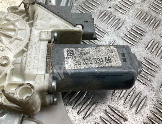 Стеклоподъемник задний левый Citroen C5 I 2004-2008 рестайлинг  Citroen C5 C5 I 2004-2008 рестайлинг