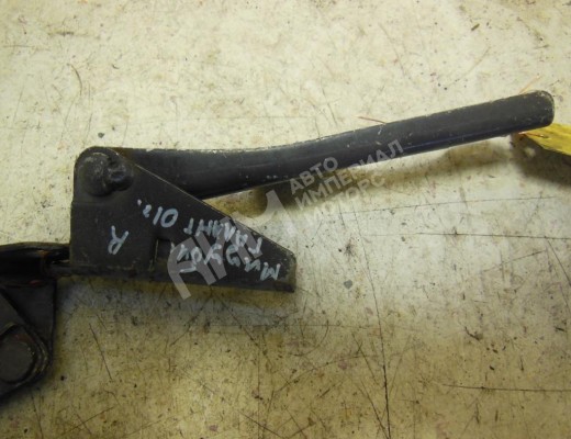 Петля капота правая Mitsubishi Galant VIII 1996-2003  Mitsubishi Galant Galant VIII 1996-2003