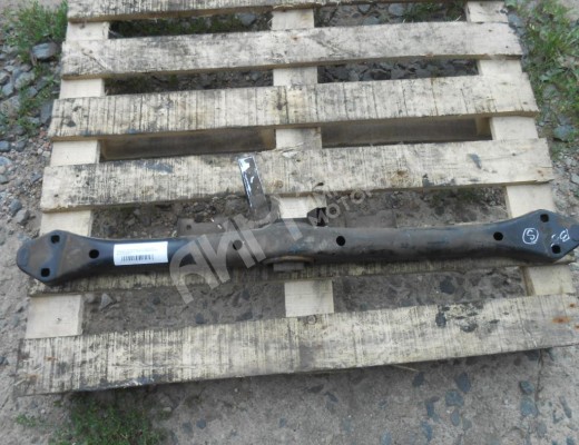 Балка под КПП Volkswagen Touareg I (7L) 2002-2006  Volkswagen Touareg Touareg I (7L) 2002-2006