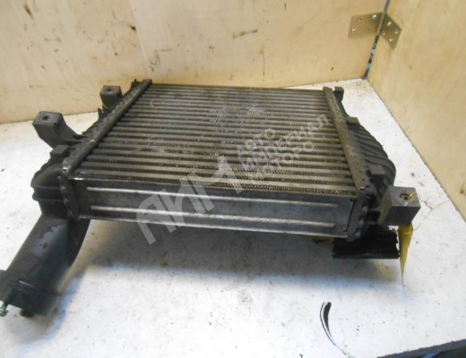 Интеркулер Volkswagen Touareg I (7L) 2002-2006  Volkswagen Touareg Touareg I (7L) 2002-2006