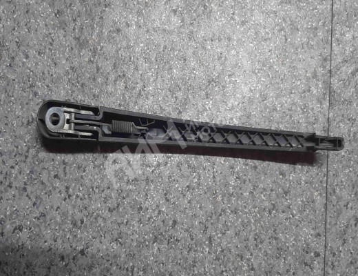 Щеткодержатель задний Mazda 3 I (BK) 2003-2009  Mazda 3 3 I (BK) 2003-2009