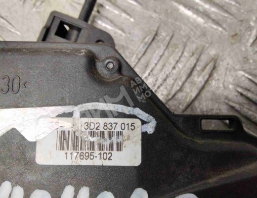 Замок двери передней левой Volkswagen Golf V (1K) 2004-2009  Volkswagen Golf Golf V (1K) 2004-2009