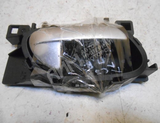 Ручка внутренняя передняя правая Peugeot 308 (T7) 2007-2015  Peugeot 308 308 (T7) 2007-2015