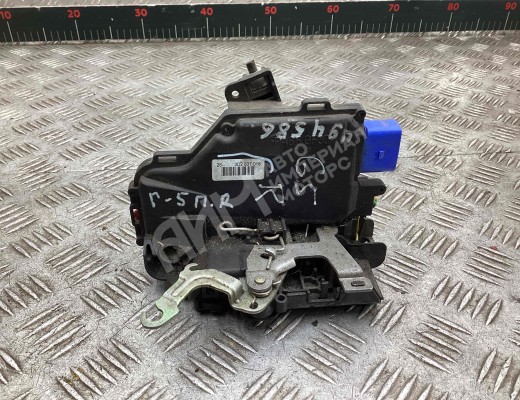 Замок двери передней правой Volkswagen Golf V (1K) 2004-2009  Volkswagen Golf Golf V (1K) 2004-2009