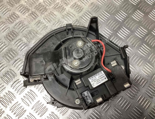 Моторчик печки Audi A6 C6 (4F) 2004-2008  Audi A6 A6 C6 (4F) 2004-2008