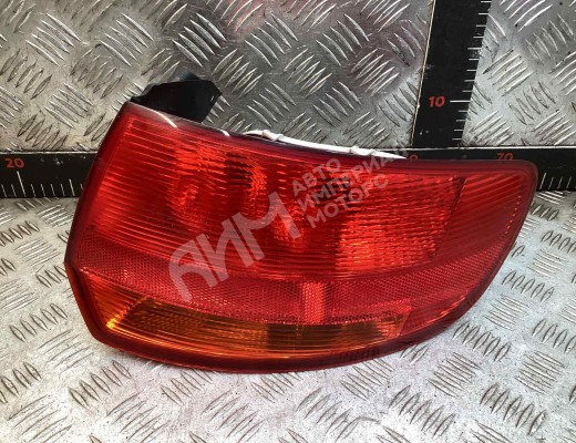 Фонарь задний правый Audi A3 II (8P) 2005-2008 рестайлинг  Audi A3 A3 II (8P) 2005-2008 рестайлинг
