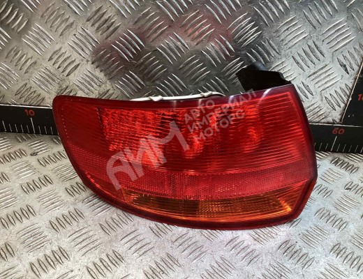 Фонарь задний левый Audi A3 II (8P) 2005-2008 рестайлинг  Audi A3 A3 II (8P) 2005-2008 рестайлинг