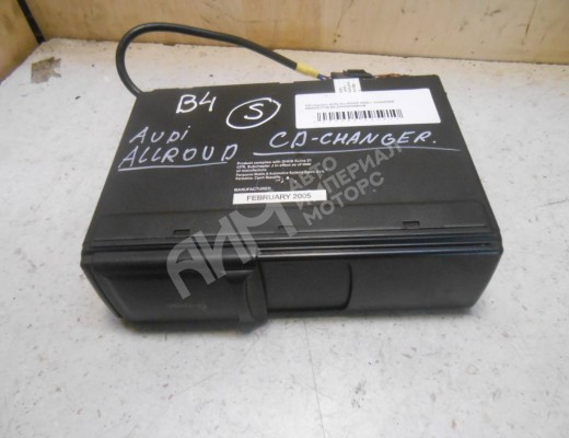CD-чейнджер Audi A6 Allroad C5 (4BH) 2000-2005  Audi A6 Allroad A6 Allroad C5 (4BH) 2000-2005