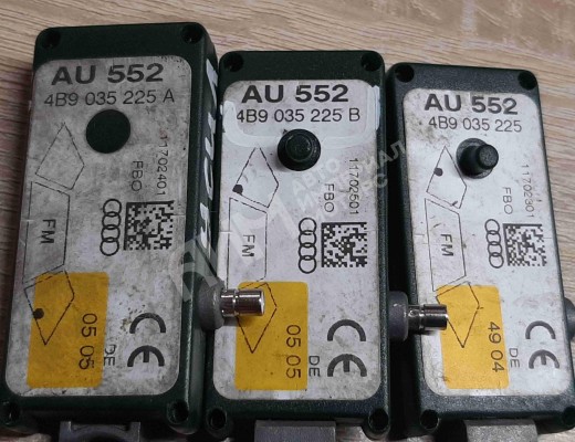 Усилитель антенны Audi A6 Allroad C5 (4BH) 2000-2005  Audi A6 Allroad A6 Allroad C5 (4BH) 2000-2005