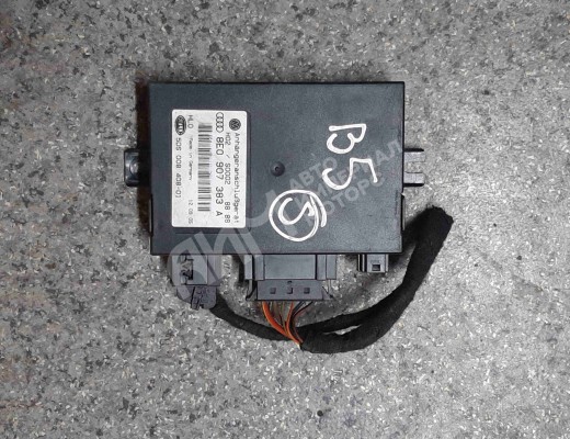 Блок согласования фаркопа Volkswagen Touareg I (7L) 2002-2006  Volkswagen Touareg Touareg I (7L) 2002-2006