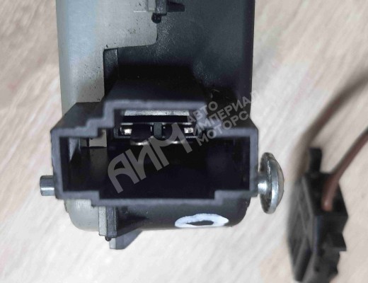Активатор замка крышки топливного бака Volkswagen Touareg I (7L) 2002-2006  Volkswagen Touareg Touareg I (7L) 2002-2006