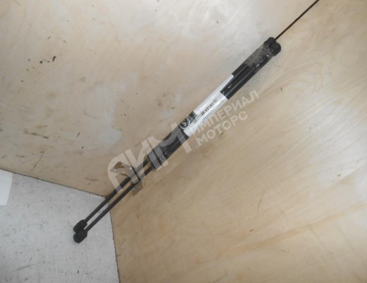 Амортизатор капота Volkswagen Touareg I (7L) 2002-2006  Volkswagen Touareg Touareg I (7L) 2002-2006