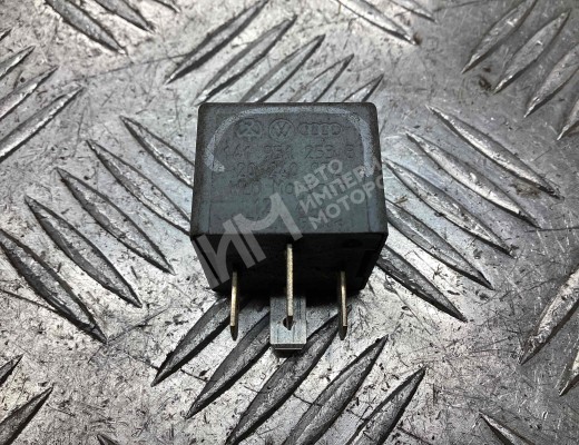 Реле (прочие) Volkswagen Touareg I (7L) 2002-2006  Volkswagen Touareg Touareg I (7L) 2002-2006