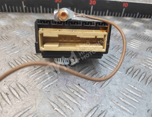Блок управления пневмоподвеской Audi A6 Allroad C5 (4BH) 2000-2005  Audi A6 Allroad A6 Allroad C5 (4BH) 2000-2005