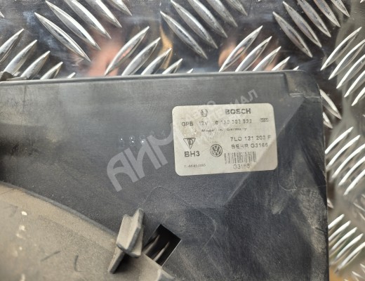 Диффузор вентилятора Volkswagen Touareg I (7L) 2002-2006  Volkswagen Touareg Touareg I (7L) 2002-2006