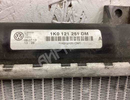Радиатор (основной) Volkswagen Golf V (1K) 2004-2009  Volkswagen Golf Golf V (1K) 2004-2009