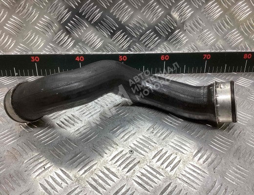 Патрубок интеркулера Mercedes C (W203) 2000-2004  Mercedes C C (W203) 2000-2004