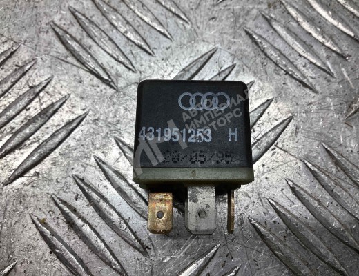 Реле вентилятора Volkswagen Passat B5 (3B) 1996-2000  Volkswagen Passat Passat B5 (3B) 1996-2000