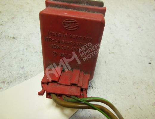Сопротивление печки Volkswagen Passat B5 (3B) 1996-2000  Volkswagen Passat Passat B5 (3B) 1996-2000