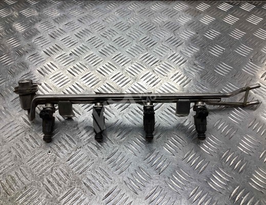 Форсунка Audi A3 I (8L) 2000-2003 рестайлинг  Audi A3 A3 I (8L) 2000-2003 рестайлинг